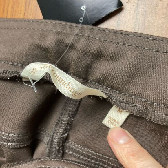 Soft Surroundings Medium (8-10) Super Sleek Legging Brown Pull On Ponte Pant NWT - Picture 2 of 10